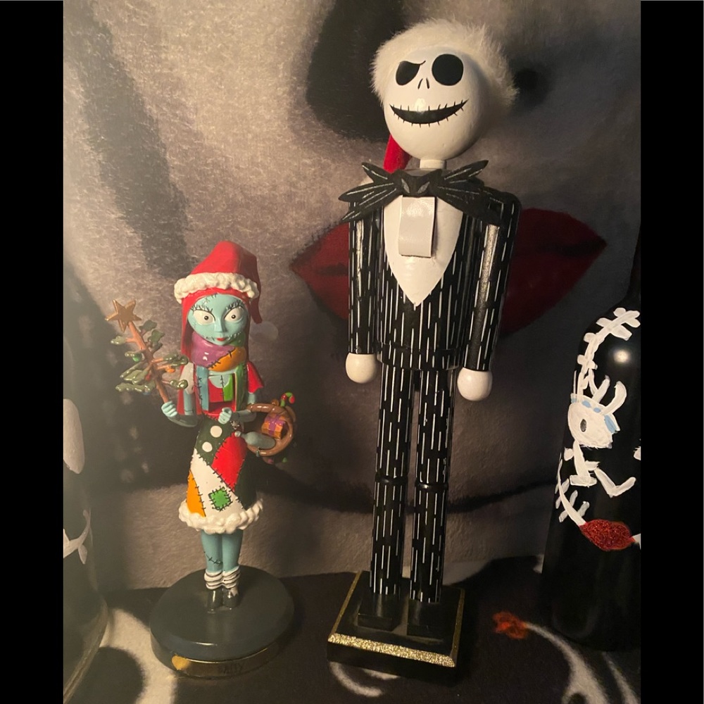 Jack Skellington an Sally nutcrackers